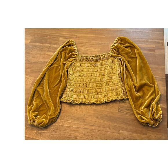 Anthropologie Puff Sleeve Velvet Blouse Size Medium Golden - Picture 2 of 4